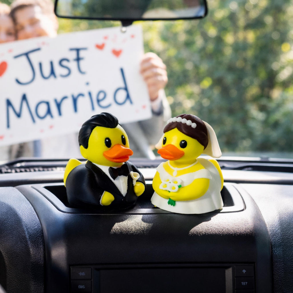 Bride Groom Duck 4x4 Decoration Dashboard Display Wedding Favor Bridal Shower Gift Idea Rustic Reception Centerpiece Table Accessory Modern