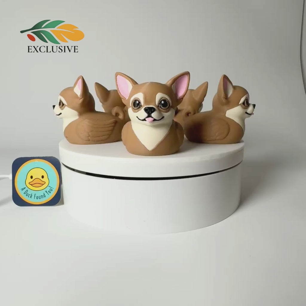 Chihuahua Duck – 4x4 Dashboard Toy for Trail Riding Adventures